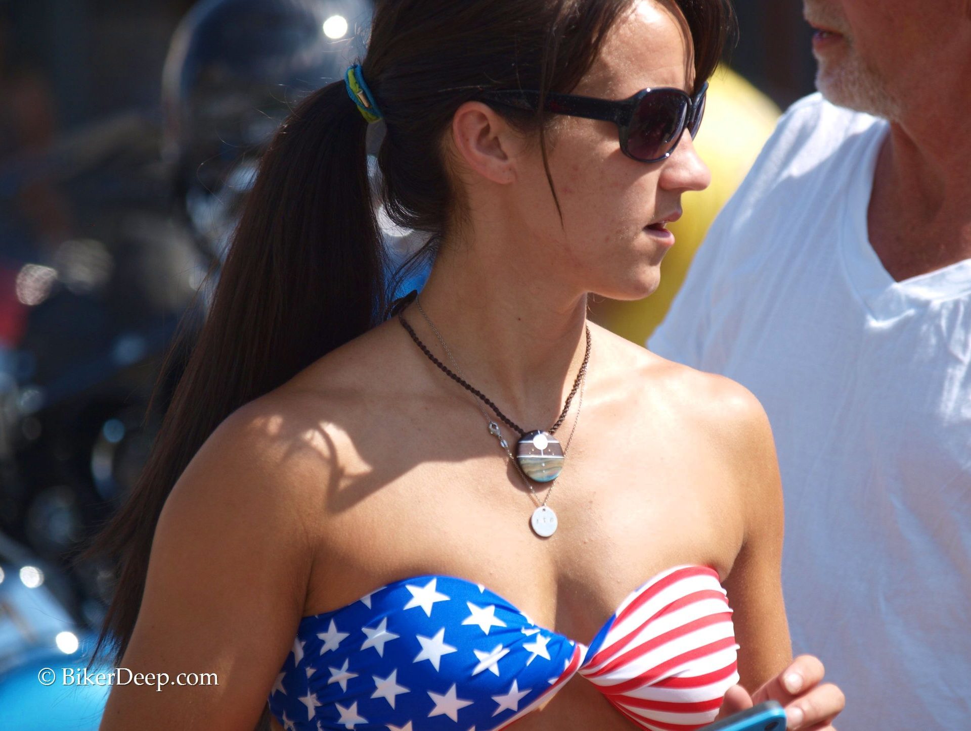 Woman patriot outfit